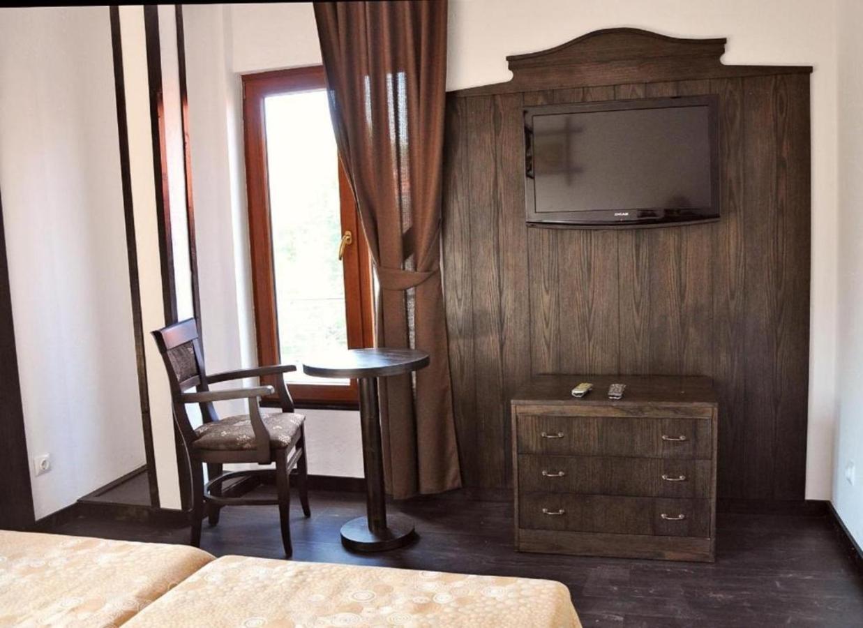 Kaleto Hotel Lom Eksteriør bilde